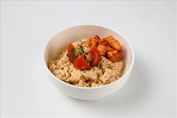 հավը չեդերով աղցան